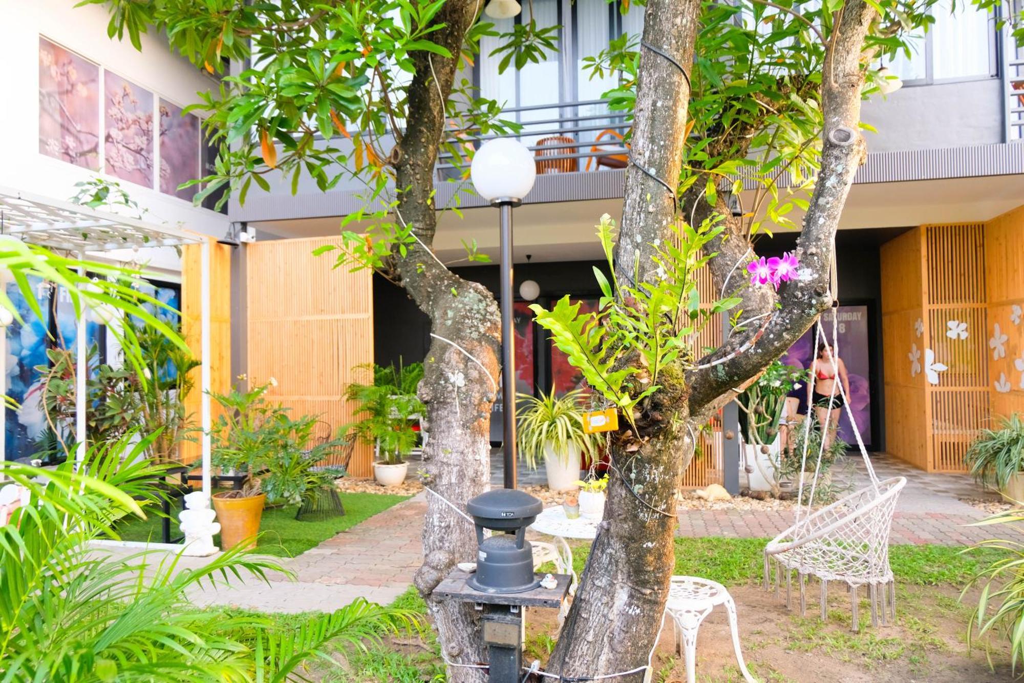 Baan Poon Garden Otel Chaweng Plajı Dış mekan fotoğraf